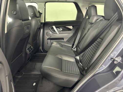 2025 Land Rover Discovery Sport S