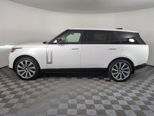2025 Land Rover Range Rover P530 Autobiography 7 Seat
