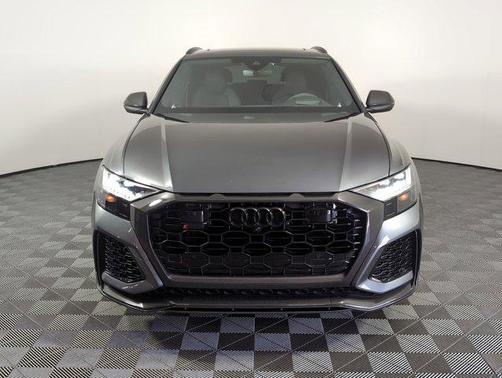 2023 Audi RS Q8 4.0T