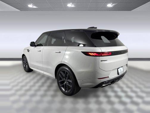 2023 Land Rover Range Rover Sport SE