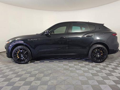 2023 Maserati Levante Modena