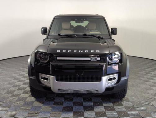 2025 Land Rover Defender 130 P300 S