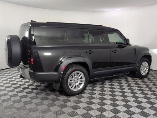 2025 Land Rover Defender 130 P300 S