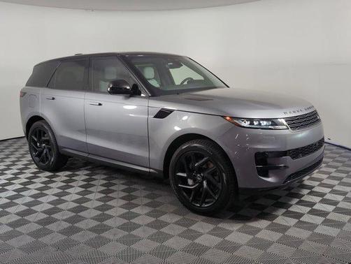 2025 Land Rover Range Rover Sport SE