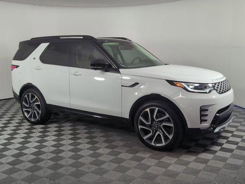 2025 Land Rover Discovery P360 Metropolitan Edition