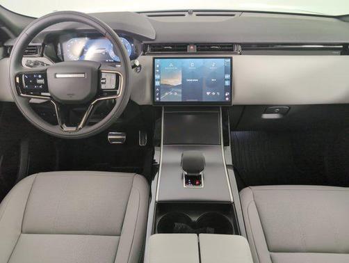 2026 Land Rover Range Rover Velar P250 SE R-Dynamic
