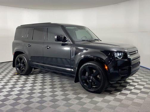 2023 Land Rover Defender 110 X-Dynamic SE