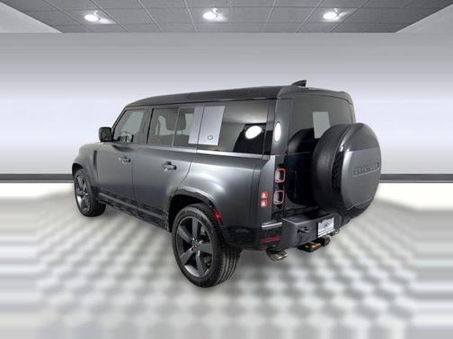 2023 Land Rover Defender 110 Carpathian Edition