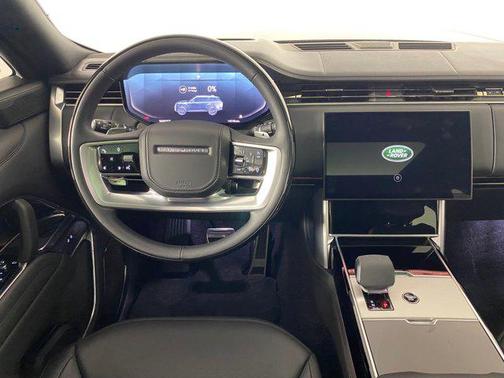 2025 Land Rover Range Rover P550e Autobiography