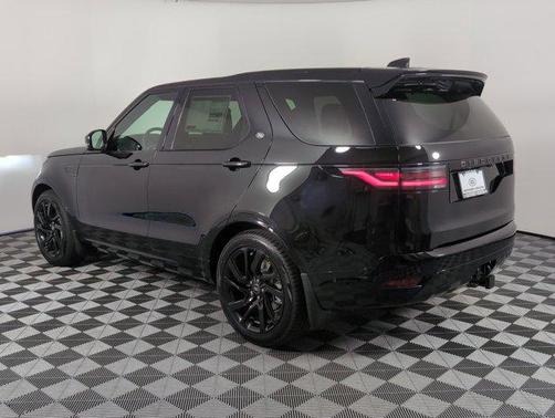 2025 Land Rover Discovery Dynamic SE