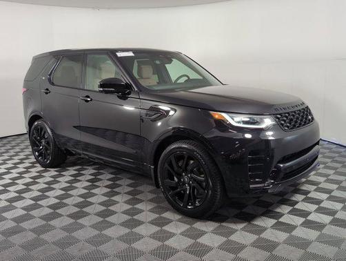 2025 Land Rover Discovery Dynamic SE
