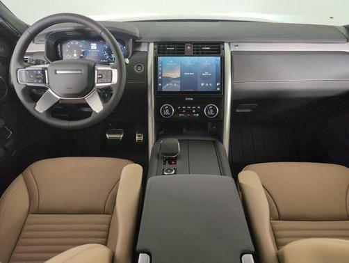 2025 Land Rover Discovery Dynamic SE