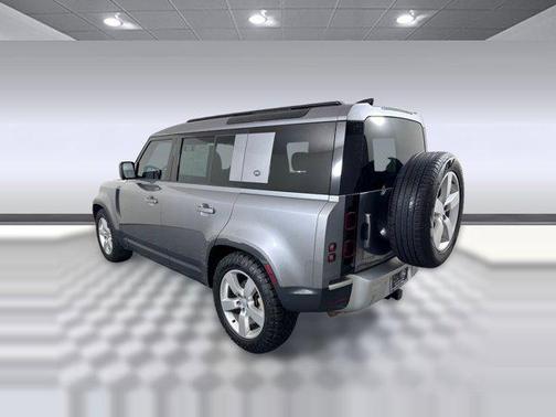 2024 Land Rover Defender 110 P300