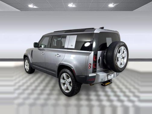 2024 Land Rover Defender 110 P300