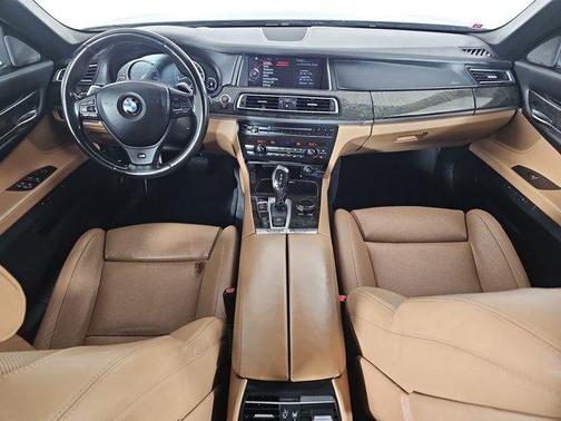 2015 BMW 750 Li