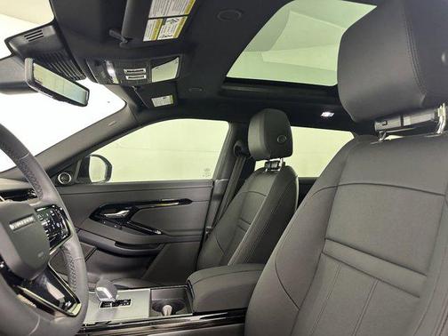 2025 Land Rover Range Rover Evoque Core S