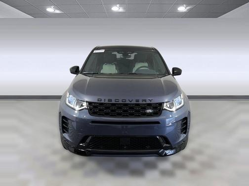 Varesine Blue Metallic 2026 Land Rover Discovery Sport Landmark