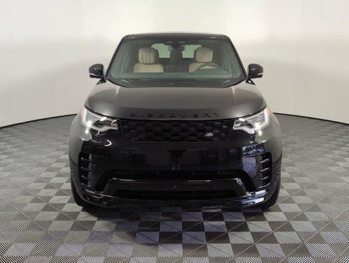 2025 Land Rover Discovery P360 Dynamic SE