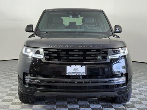 2024 Land Rover Range Rover P530 SE