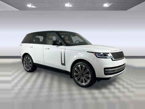 2026 Land Rover Range Rover P400 SE