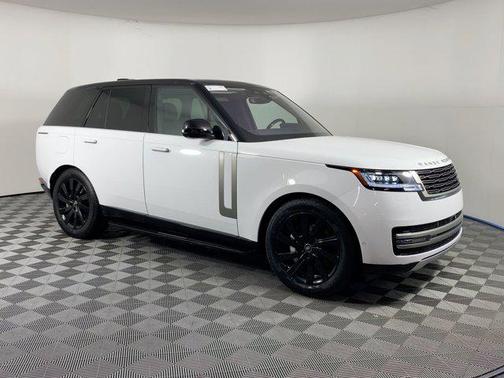 2023 Land Rover Range Rover P400 SE