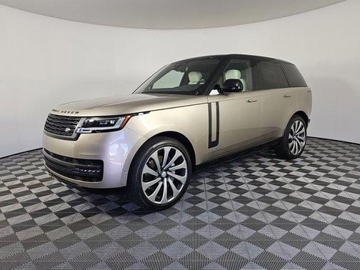 2025 Land Rover Range Rover P400 SE