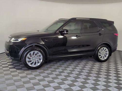2025 Land Rover Discovery P300 S