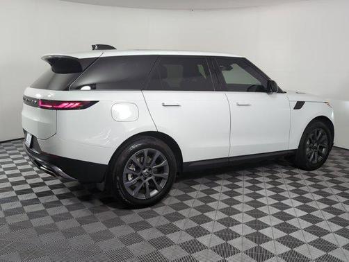2025 Land Rover Range Rover Sport P360 S