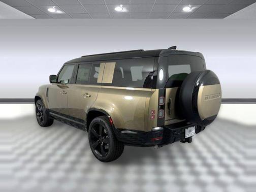 2026 Land Rover Defender X-Dynamic SE