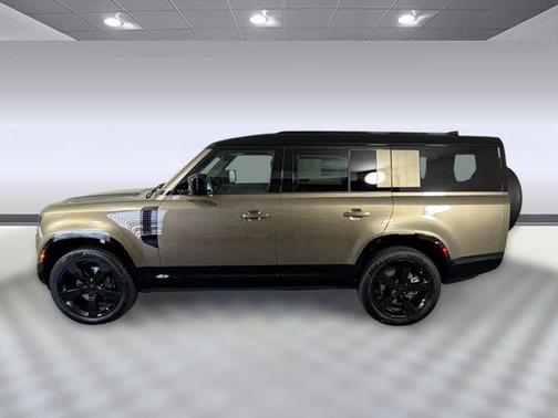 2026 Land Rover Defender X-Dynamic SE