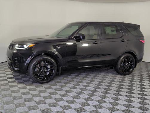 2025 Land Rover Discovery P300 Dynamic SE