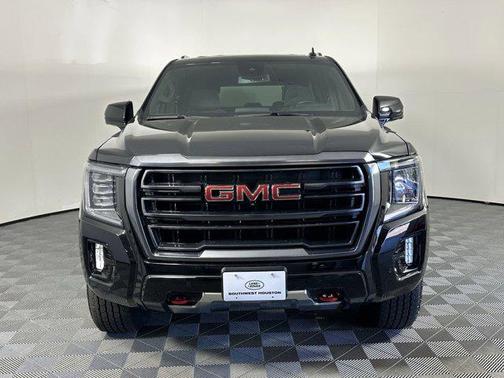 2024 GMC Yukon XL 4WD AT4