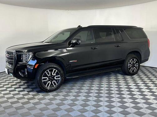 2024 GMC Yukon XL 4WD AT4