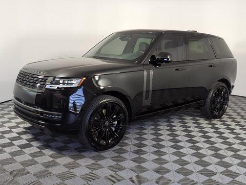 2025 Land Rover Range Rover P530 SE