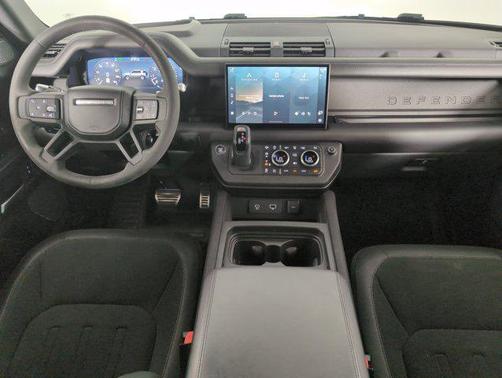 2022 Land Rover Defender 110 V8