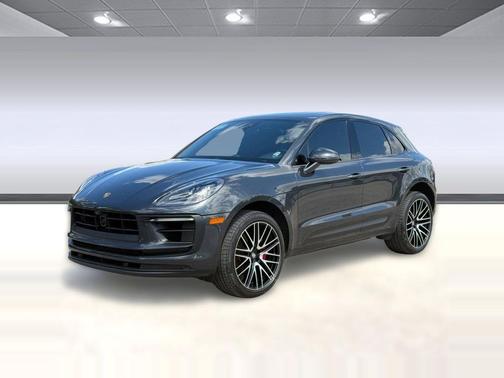 Gray 2024 Porsche Macan Macan
