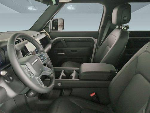 2026 Land Rover Defender X-Dynamic SE