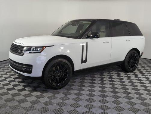 2025 Land Rover Range Rover P400 SE