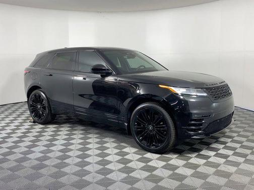 2026 Land Rover Range Rover Velar P250 SE R-Dynamic