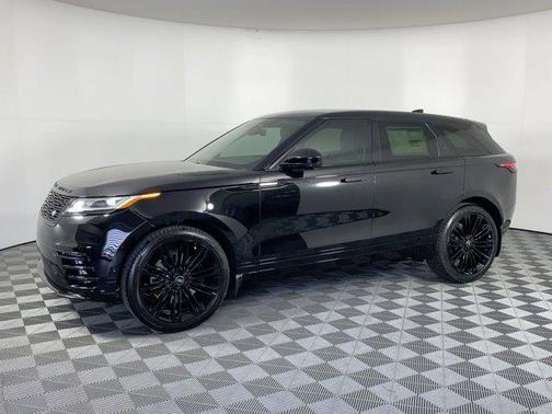 2026 Land Rover Range Rover Velar P250 SE R-Dynamic