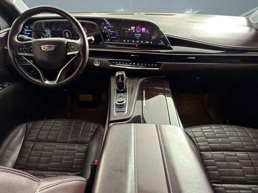 2023 Cadillac Escalade Sport Platinum