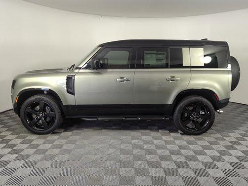 2025 Land Rover Defender 110 P500 X-Dynamic SE