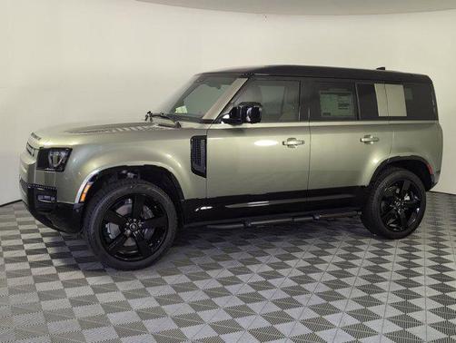 2025 Land Rover Defender 110 P500 X-Dynamic SE