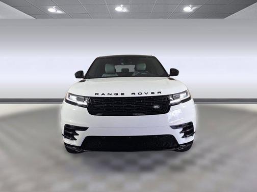 2026 Land Rover Range Rover Velar P250 SE R-Dynamic