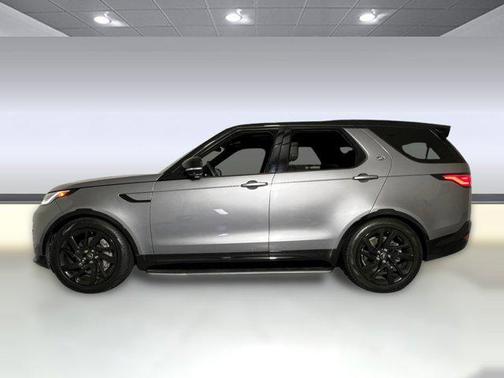 2024 Land Rover Discovery P300 Dynamic SE