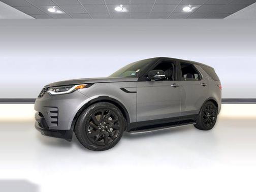 2024 Land Rover Discovery P300 Dynamic SE