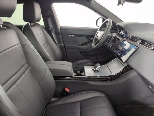 2025 Land Rover Range Rover Evoque Core S