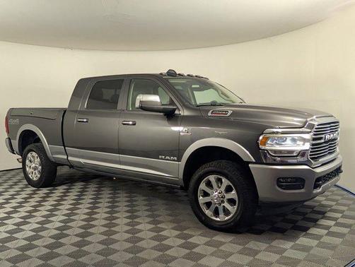 2020 RAM 2500 Laramie Mega Cab 4X4 6'4' Box