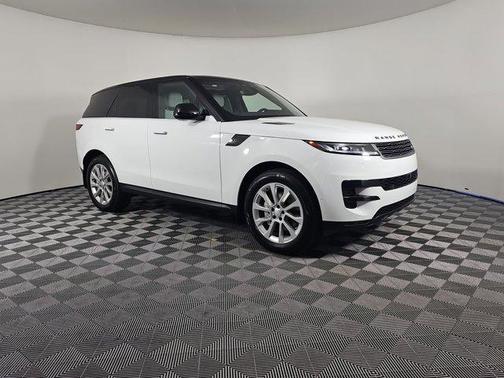 2025 Land Rover Range Rover Sport SE