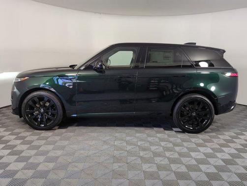 2025 Land Rover Range Rover Sport SE